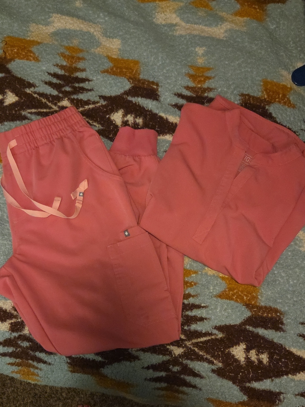 Figs Pink High Waisted Uman Relaxed - Jogger Scrub Pant And Rafaela Scrub Top